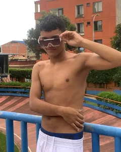 niall_falcon Public Foto 6