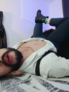 Tom_cooper_ Sexy gentleman Pic 7