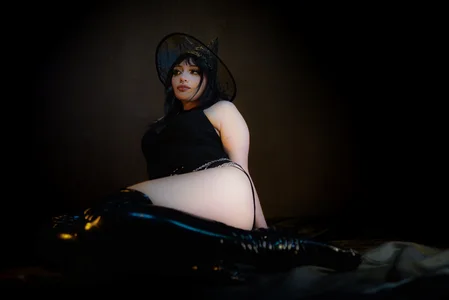 honney_dark HAPPY HALLOWEEN 2025. รูป  3