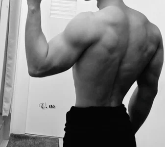 Eyebrow 😎 od TikiCaaN  3 snímek