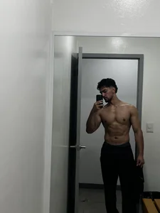 mchernan24's XXX Nude Photo 5