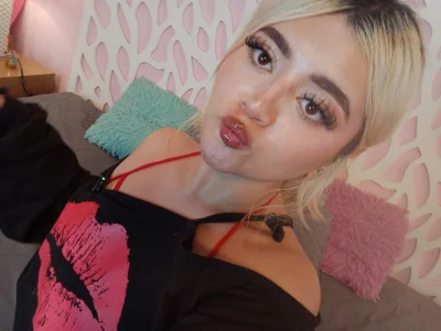 Public de Lya_Moonl  2 Imagens