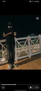 KingBlack_15 This is me 🙂‍↕️ Pic