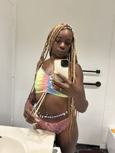 bittysweets's Hi Sex Photo 4