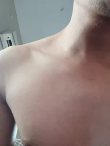 Aloneboy77 Public Gambar