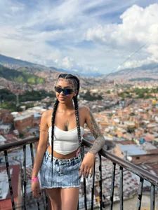 nia-malkova Nia's life Pic 4