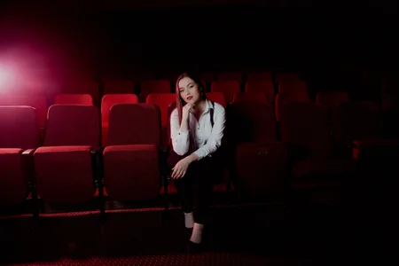 SamanthaSmithx: Go to cinema! ( 2 фото)