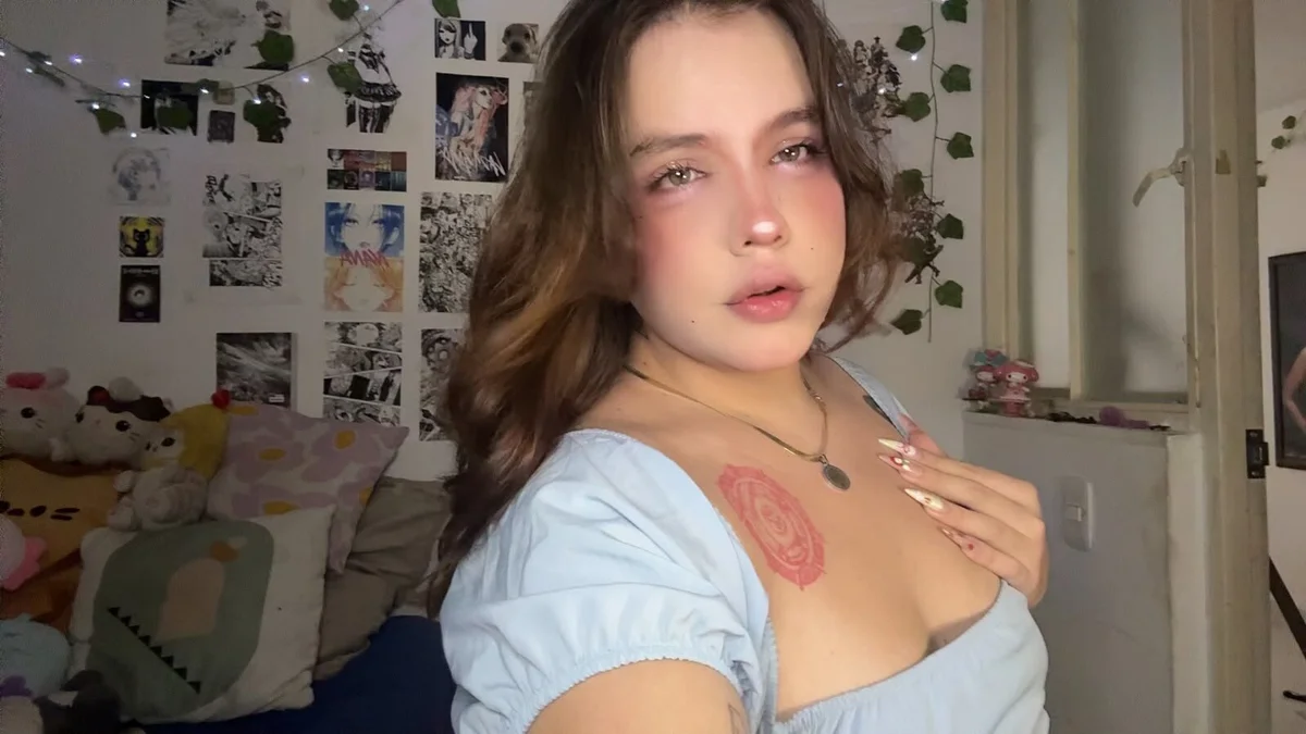 yuriko_doll 님의 트렌드 중인 사진  9914개