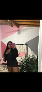 NaomiiHillselfie Bild