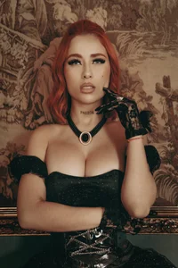 MadelineFox Queen Madeline Bilde 3