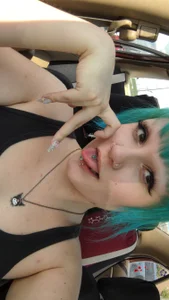 blueb1es Public Pic 4