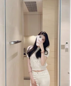 LIsha--170 Public Foto