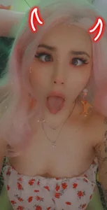 Sparkle_Mona Public Pic 5