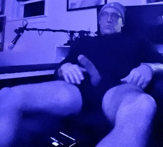 LaneWestのPublicの 5枚の写真