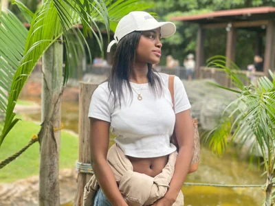 aliyah_decker Public Pic 3