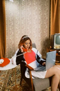 AlinaWalters: 90s style ( 7 фото)