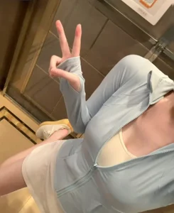 yueyuegirl 爱运动 Poză 2