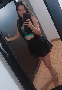 Zoe_Clark_ Public Immagine 