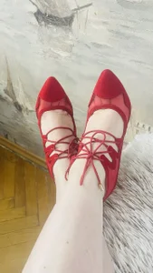 Jenna_Blair nice shoes Gambar