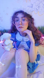 RuthMorse Public Poză 2