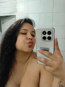Yesamin_Stone18 🫣🫣🛀🏼💦❤️❤️ Pic 7