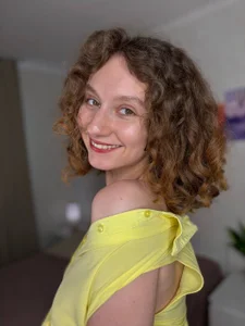 Public de Leya_Curly  3 Imagens