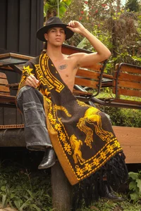 Tyler_RodriguezFolklore Style Bild 7