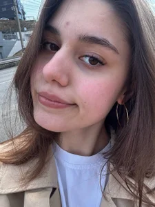 ArianaAllens me Pic 2