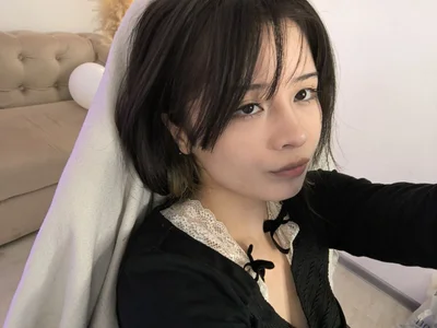 May_Ling Soft vibes Pic 5