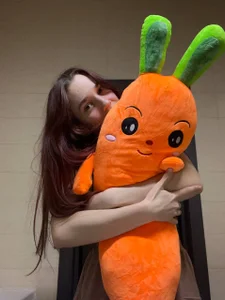 PetraHambelton My Carrot🍑 Pic 3