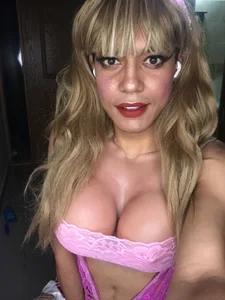 venustattoopussy Public Pic 8