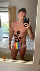 MartinBrandon Public Foto 8