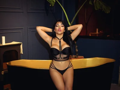 _brenda_becker Sexy and elegant Εικόνα 6