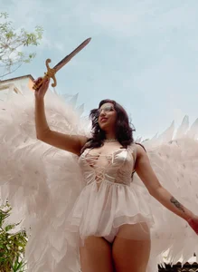 victoria_camm Can you imagine touching this angel? Foto