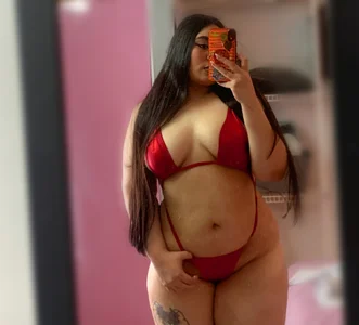 CatalinaReyexxxの🍎の枚の写真