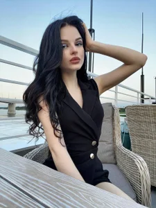 anna_lillian Public Pic 2