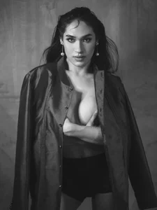 Ur_QueenCamilla Public Pic 3