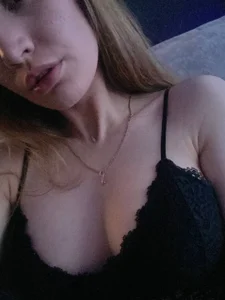 karryleady Public slika 6