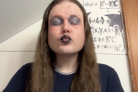 Public de RaeganV  photos