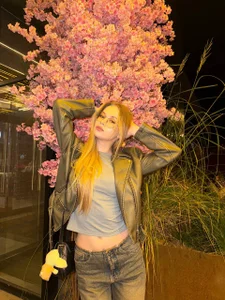 DebraSchneider I love walking...I feel alive😇   圖片