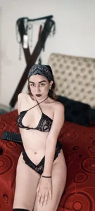 BelindaHedone Public Immagine  8