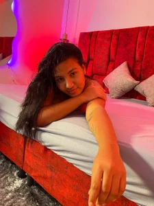 PASSION RED🔥 de SweetMulata  8 photos