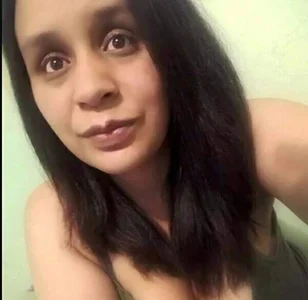 Danielaa_a Public Pic 2