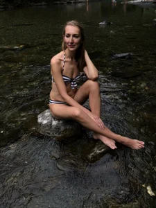 Sensual_Flower By the river Billede 2