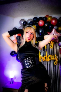 rihonna_hs8 Birthday Girl Memories🎈 Pic 4