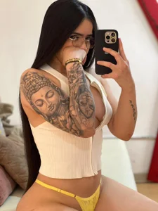 alicia_bond More of me Pic 5