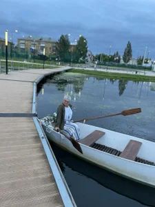 roxana_brooks Invite me out on a date in the park Poză 4