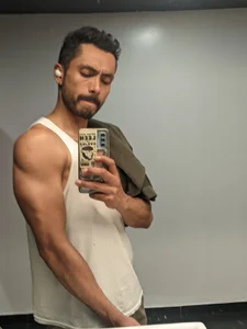 Tom_cooper_ gym and art Pic