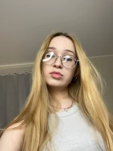 BeckiHoffer Big lips💖 Foto