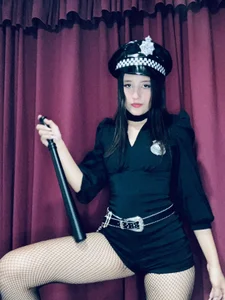 EmySofia Who misbehaved today? / Quien se porto mal hoy?👮‍♀️ Pic